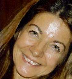 Sylviane Lozada
