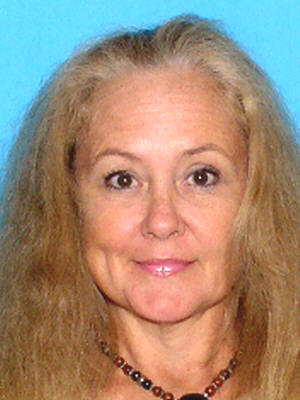 Leslie S Moak