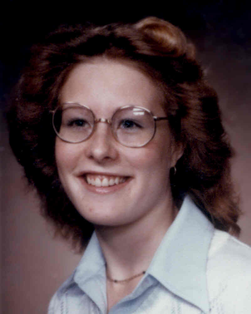 Suzanne Marie Schultz